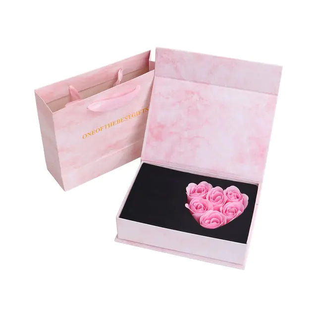 Geschenkbox mit Rosenseife