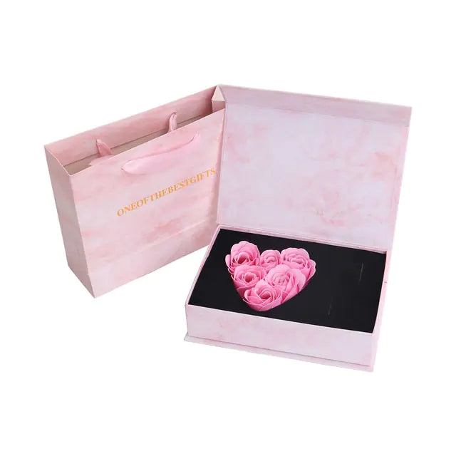 Geschenkbox mit Rosenseife