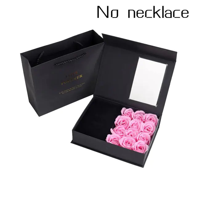 Geschenkbox mit Rosenseife