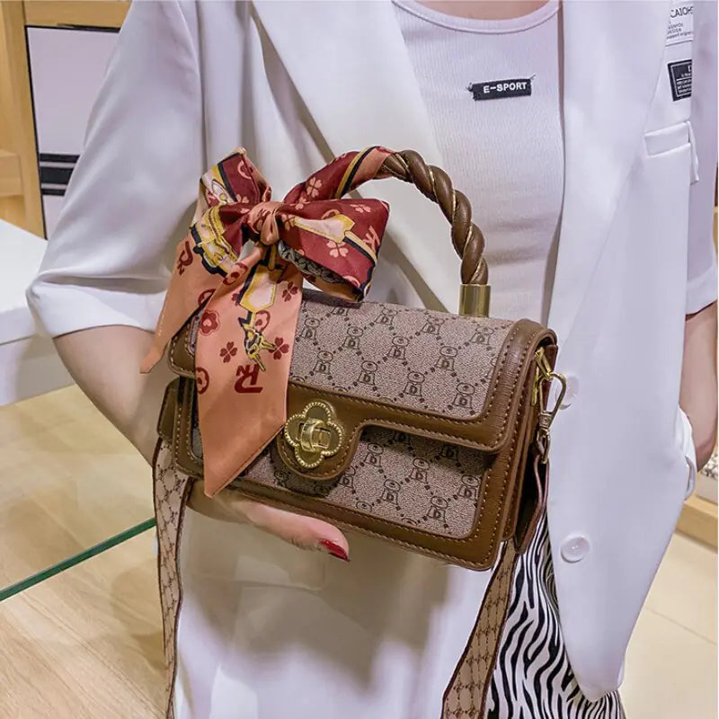 Klassieke 2022 stijlvolle bedrukte messengertas voor dames met zijden sjaal