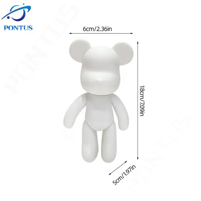 Expressive Fluid Bear Sculpture