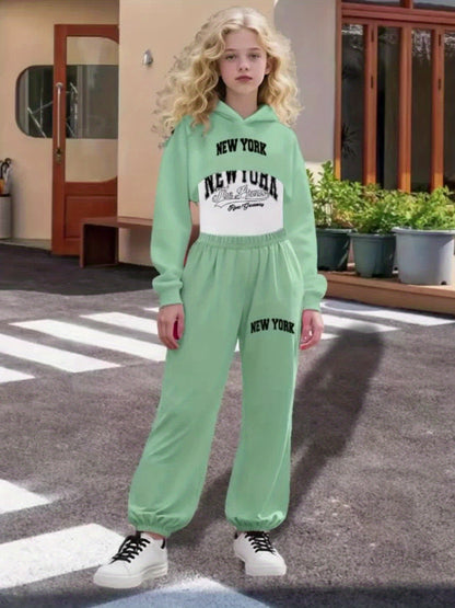 P7967(G18) 3pcs NEW YORK Girls' Long-Sleeve Hooded Cropped Sweatshirt, Tank Top, And Long Pants Casual Fashion Sports Outdoor Set, for Outdoor
