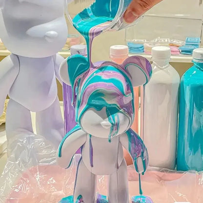 Expressive Fluid Bear Sculpture